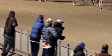 Sex während dem Pferderennen