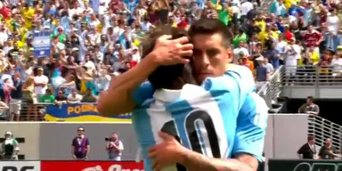 Messi mit Hattrick gegen den Erzrivalen