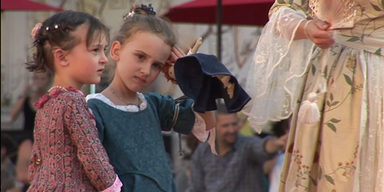 Historische Fashion Show im MQ