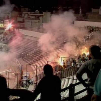 Fanausschreitungen bei PAOK vs. Rapid