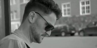 Moneybrother - Unbelievably Good