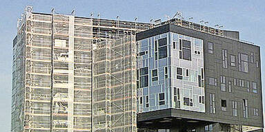 Schaden an der WU-Fassade ist um 500.000 Euro h&ouml;her