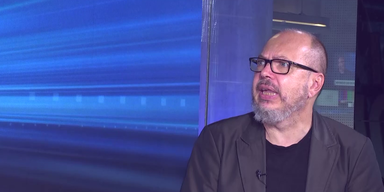 G&uuml;nther Schr&ouml;der