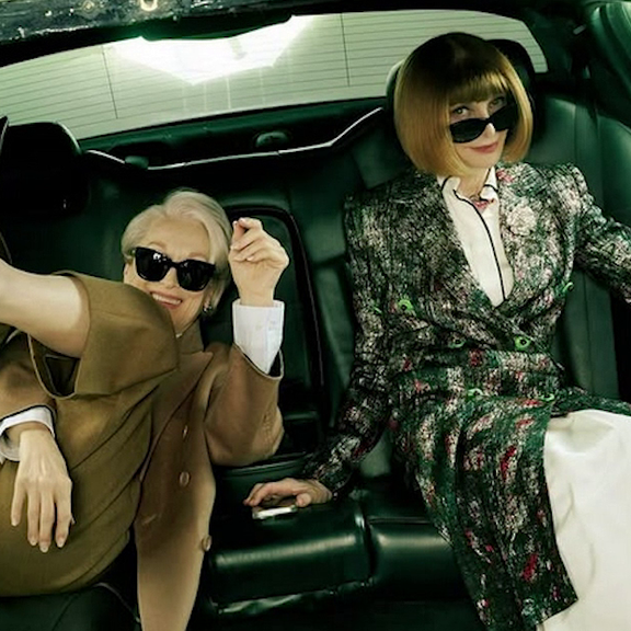 Anna Wintour posiert mit Meryl Streep für 