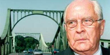 DDR-Unterhändler Wolfgang Vogel gestorben