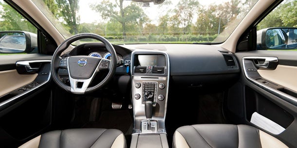 Der Volvo XC60 T6 R-Design im Test