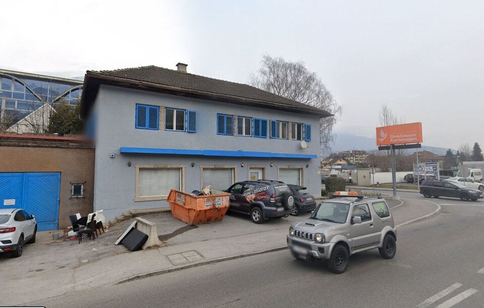 Hall in Tirol Leiche in Garten