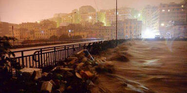 Ehepaar stirbt im Italien-Regen