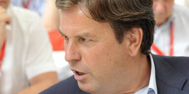 Voves kritisiert Schieder hart