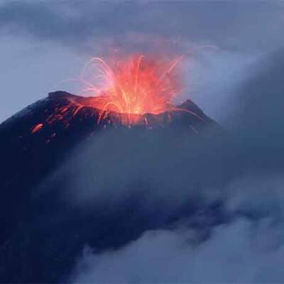 Mehrere Vulkane in Südamerika aktiv