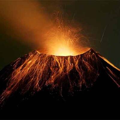 Mehrere Vulkane in Südamerika aktiv