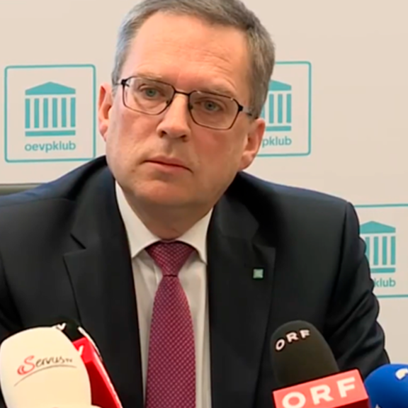 “Postenschacher”-Affäre: Erste Zeugen im Wöginger-Prozess