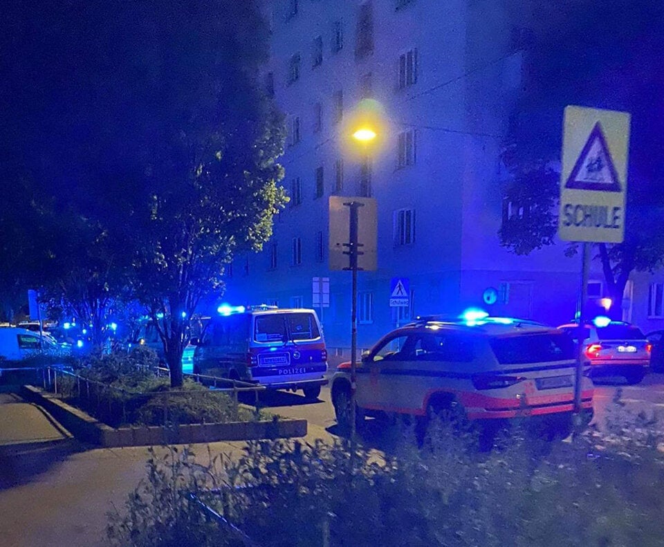 Messer-Attacke in Wien-Brigittenau: 30-Jähriger in Lebensgefahr