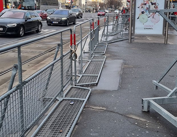 Demo & erhöhte Terrorgefahr: Wie gefährlich wird heute der Opernball?