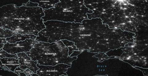 Erschreckende Bilder: So bombt Putin die Ukraine ins Dunkel