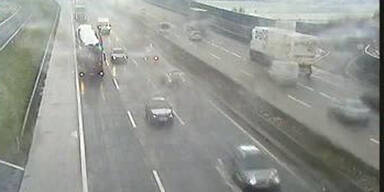 Neuschnee: Stromausfall und Crashs