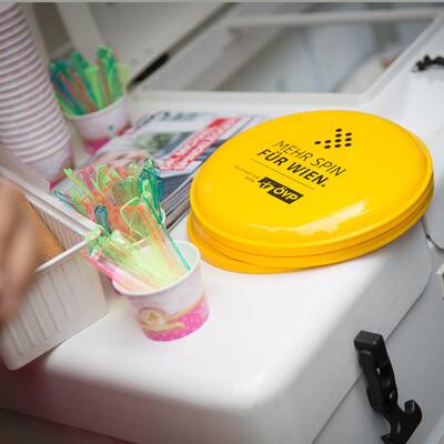 NEOS-Wahlkampfgeschenke