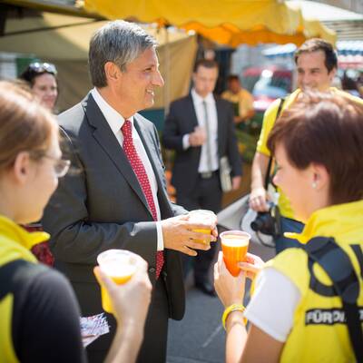 NEOS-Wahlkampfgeschenke