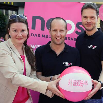 NEOS-Wahlkampfgeschenke