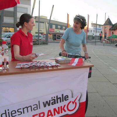 NEOS-Wahlkampfgeschenke