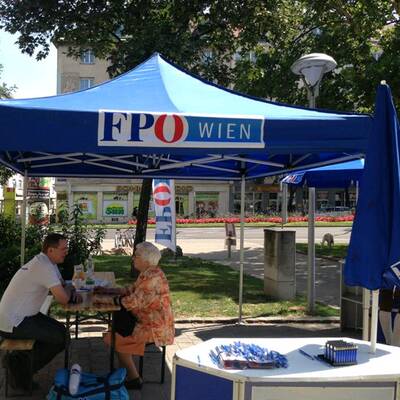 NEOS-Wahlkampfgeschenke