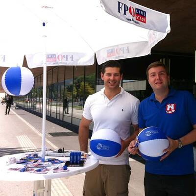 NEOS-Wahlkampfgeschenke