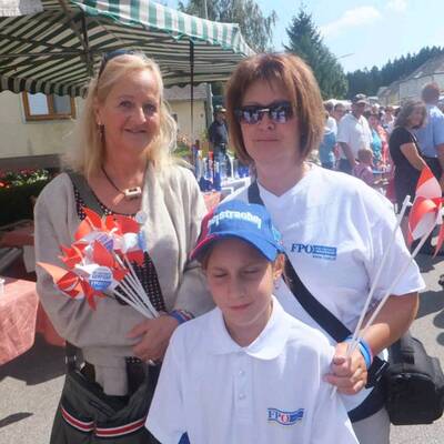 NEOS-Wahlkampfgeschenke