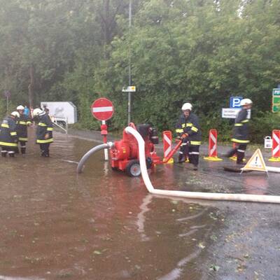 Heftige Unwetter nach Rekord-Hitze