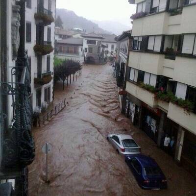 Pamplona unter Wasser