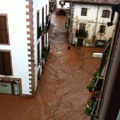 Pamplona unter Wasser