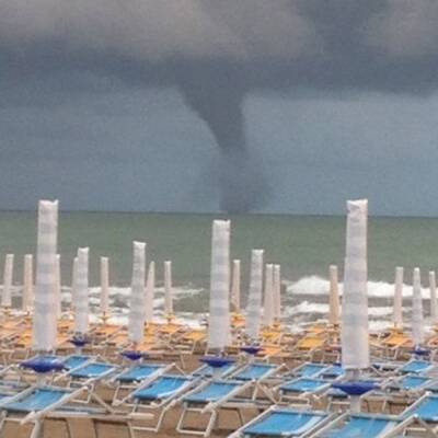 Angst und Staunen am Strand