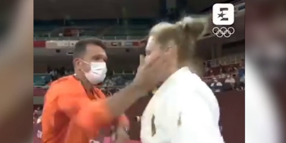 Olympia Trainer schlägt Kämpferin