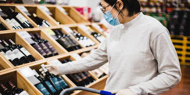 Wein namens ''Schluck Impfung'' beschlagnahmt