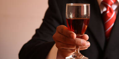 Franz&ouml;sischer Generalkonsul klaute Wein