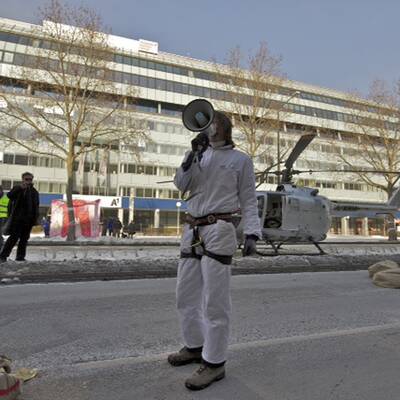 Kunstaktion gegen korruptes Österreich