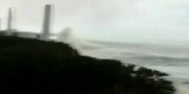 Tsunami trifft AKW Fukushima