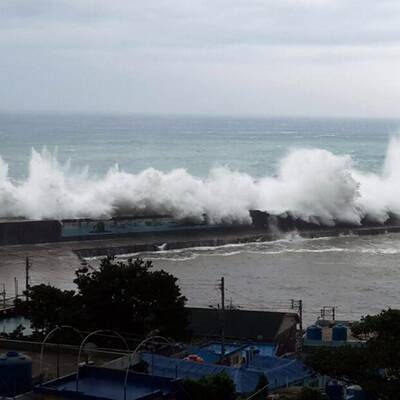 So wütet Taifun Neoguri