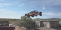 Video: Irrer Weltrekord-Sprung mit Auto
