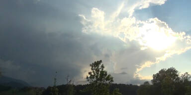 Wetterprognose: unbest&auml;ndig & k&uuml;hler