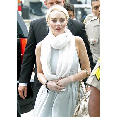 Lindsay Lohan in Handschellen abgeführt