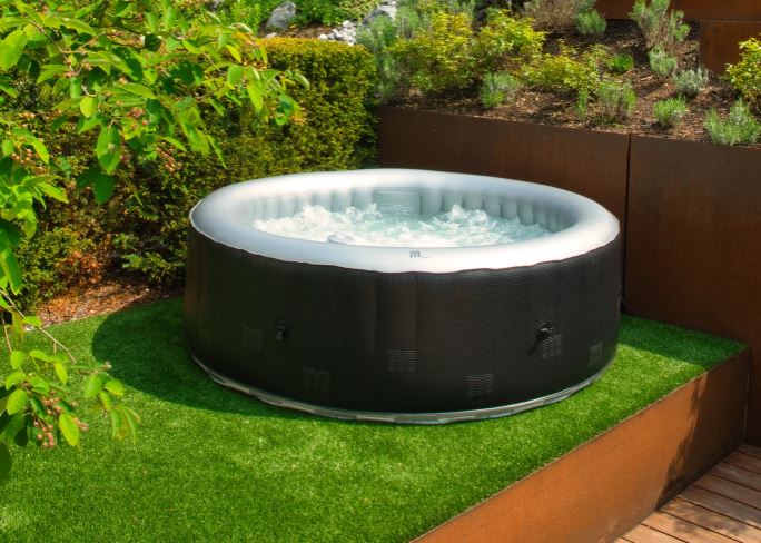 aufblasbarer whirlpool
