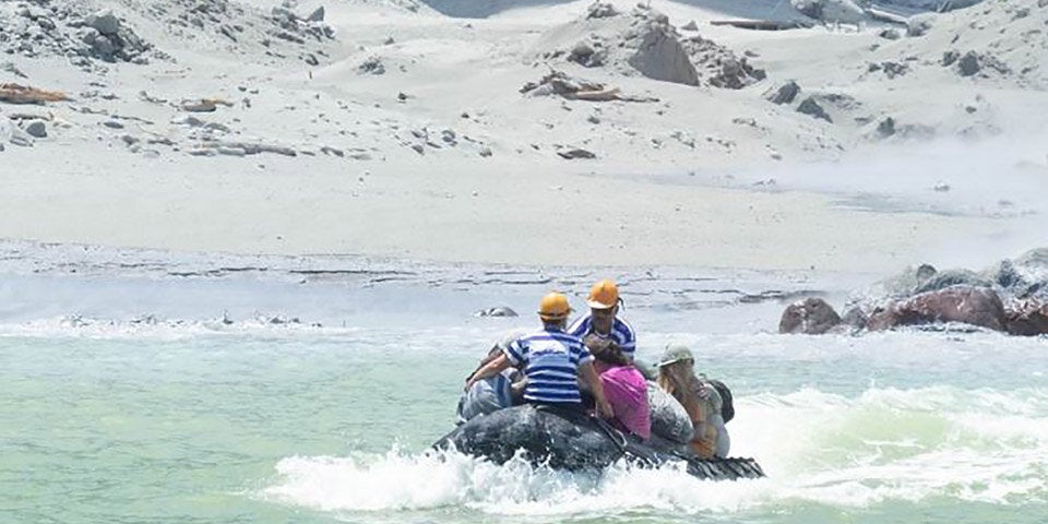 Vulkan-Horror in Neuseeland: Polizei rechnet mit 25 Toten