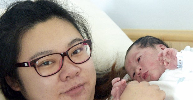 Duell um das Neujahrs-Baby