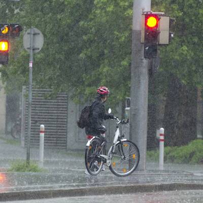 Sintflut-Regen überschwemmt Wien