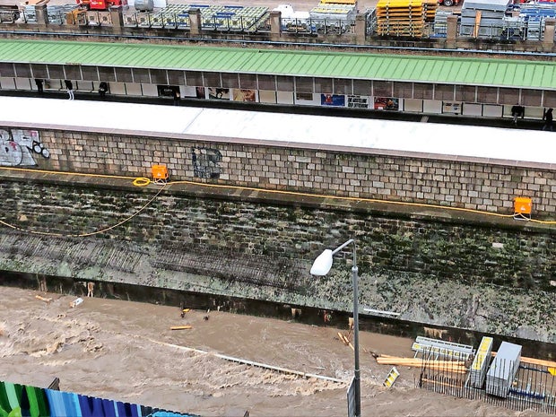 Wien-Fluss überschwemmt U2-Baustelle