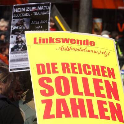 Demo gegen die Krise