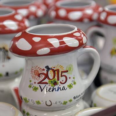 Trotz eisiger Kälte wurde der Jahreswechsel ausgiebig gefeiert. 