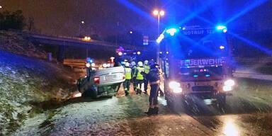 LIVE-Ticker: Unfall-Chaos durch Glätte und Schnee