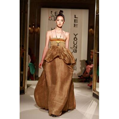 Paris Haute Couture Week, H/W 2010