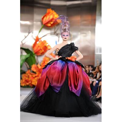 Paris Fashion Days, Precollections F/S 2011